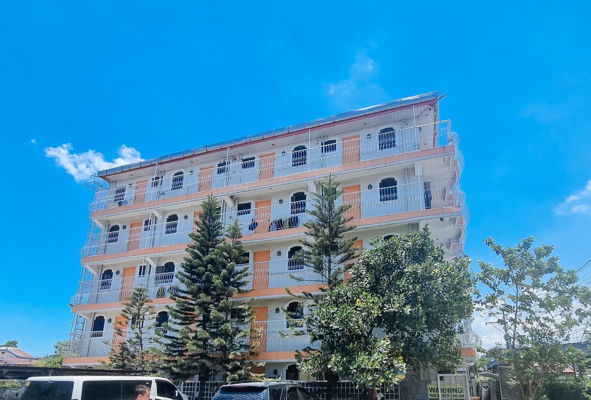 Cenco Suites Tanza Dış mekan fotoğraf